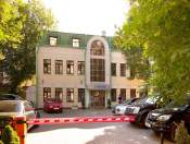 Продажа здания (ОСЗ), офиса, в бизнес-центре — ул. Казакова, д. 3